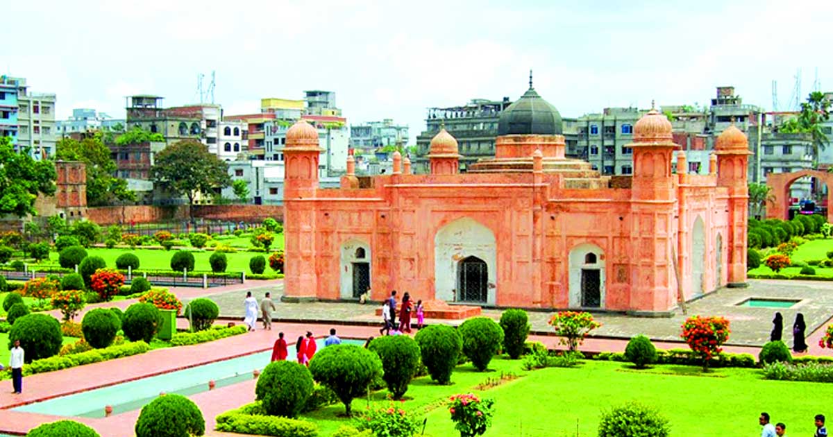 Bangla Lalbag Fort